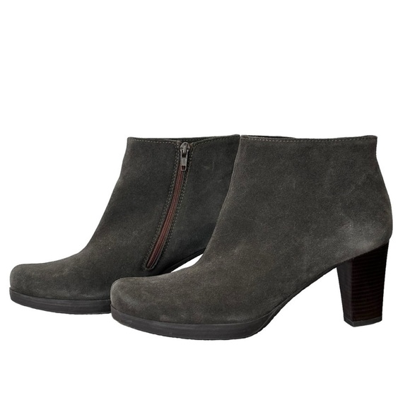 La CANADIENNE Gray Suede Heeled Bootie Leather Ankle Boot Winter Boot Size 9 - Picture 2 of 7